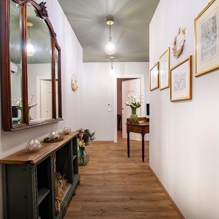 Epimoni B&B คาตาเนีย ภายนอก รูปภาพ