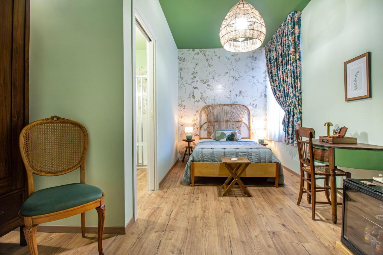 Epimoni B&B คาตาเนีย ภายนอก รูปภาพ