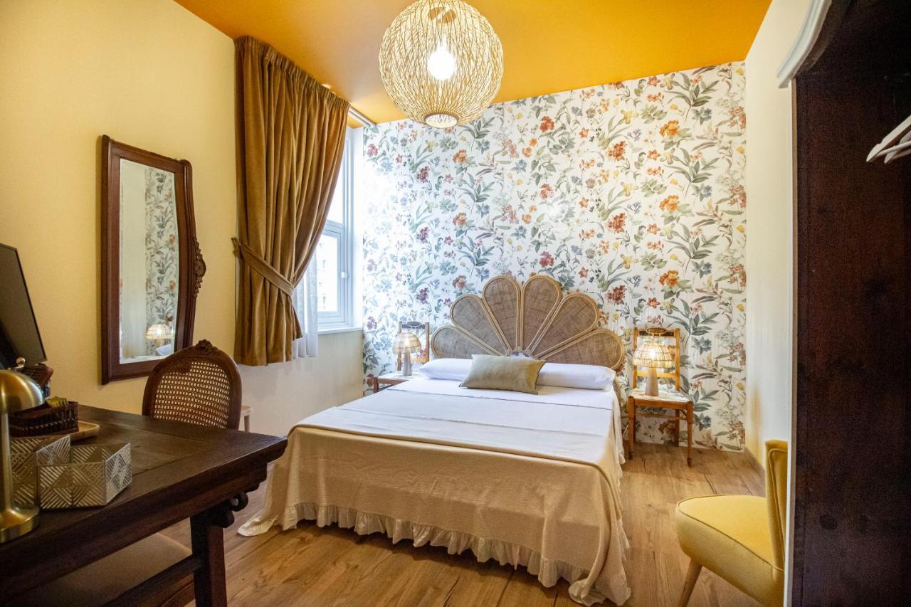 Epimoni B&B คาตาเนีย ภายนอก รูปภาพ